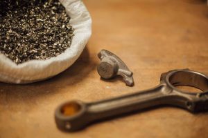 Image of feed powder and finished component